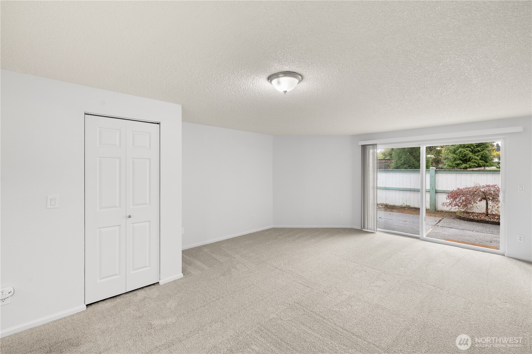 1721 SW 318th Place #48D, Federal Way, WA 98023