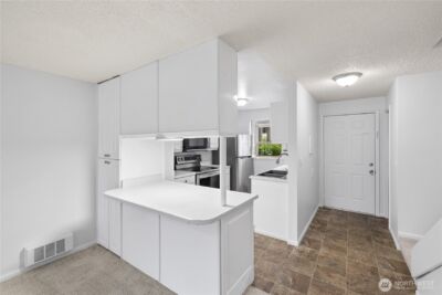 1721 SW 318th Place #48D, Federal Way, WA 98023 - Photo 7