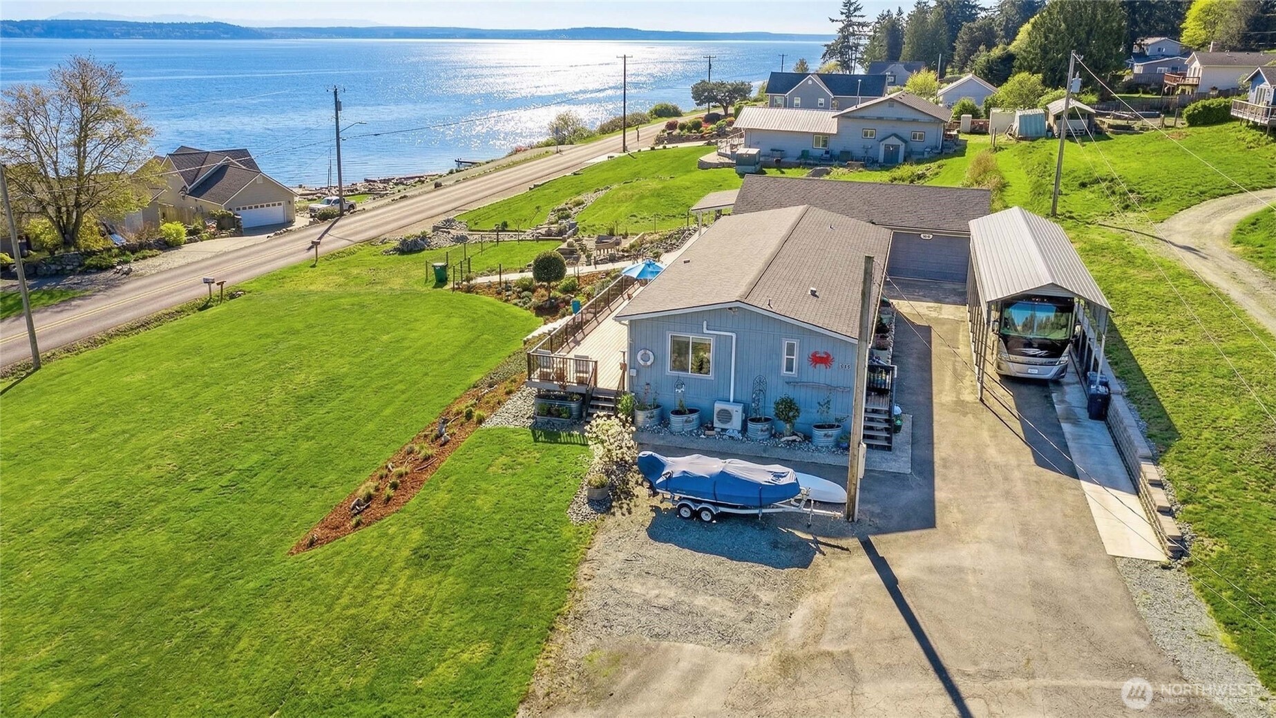 597 Waterline Loop , Camano Island, WA 98282