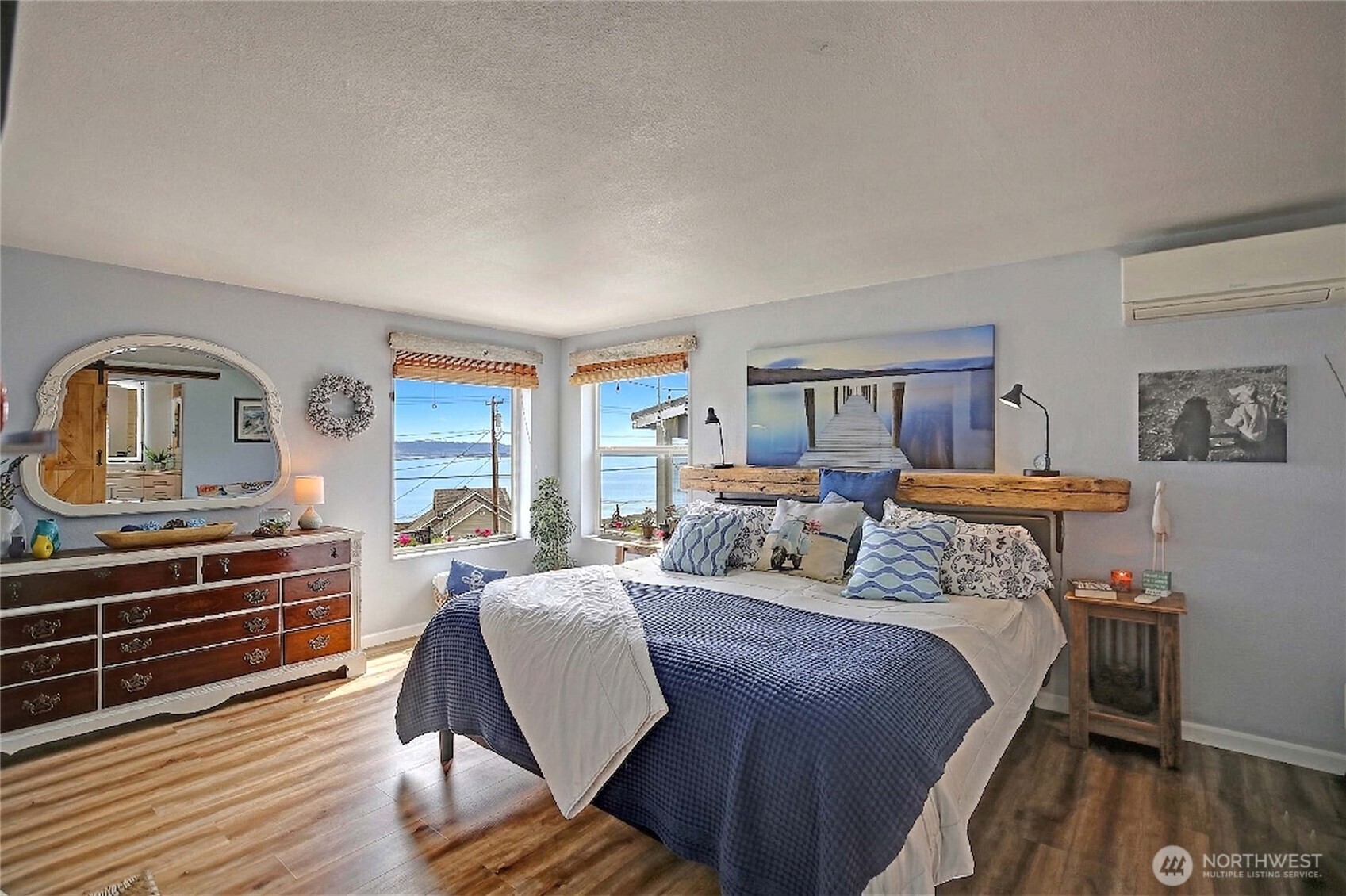 597 Waterline Loop , Camano Island, WA 98282
