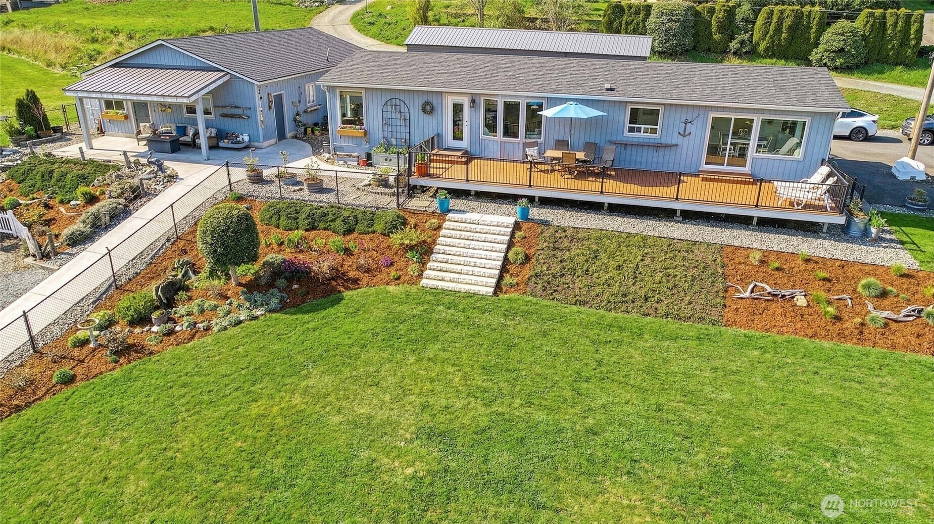 597 Waterline Loop , Camano Island, WA 98282
