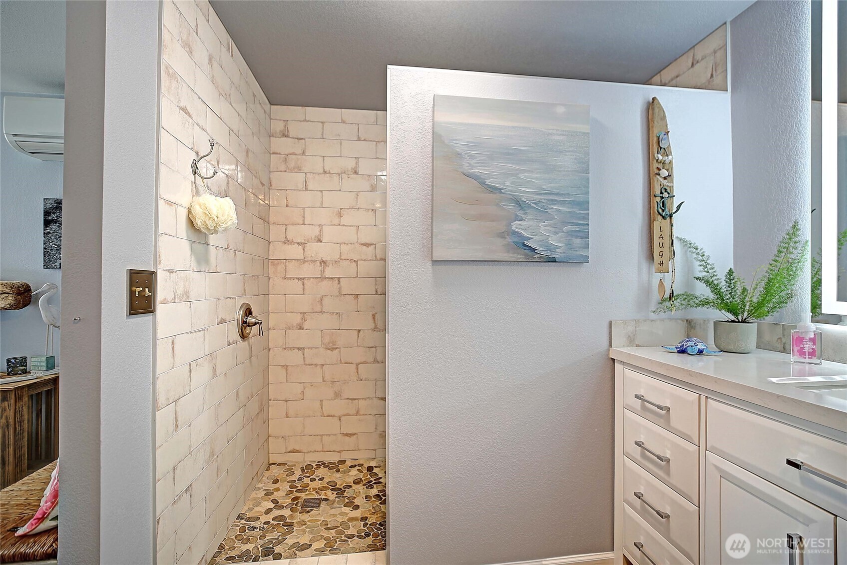 597 Waterline Loop , Camano Island, WA 98282