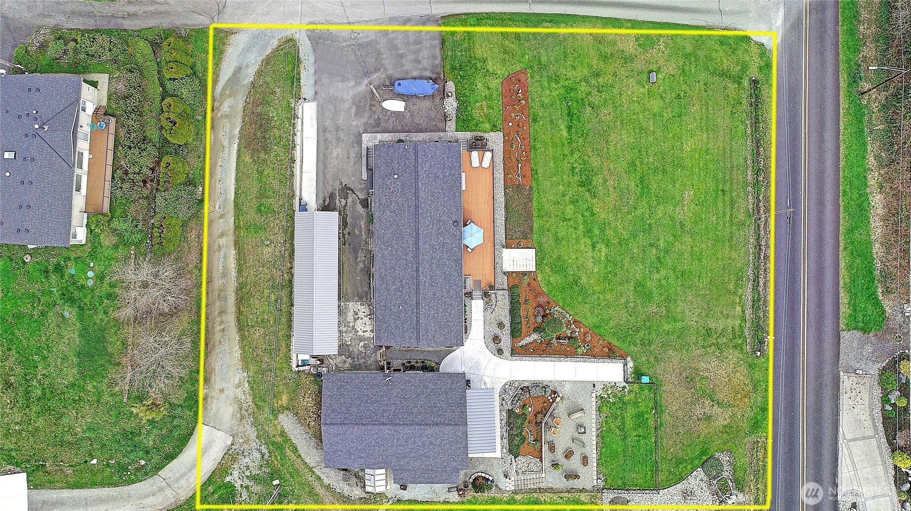 597 Waterline Loop , Camano Island, WA 98282