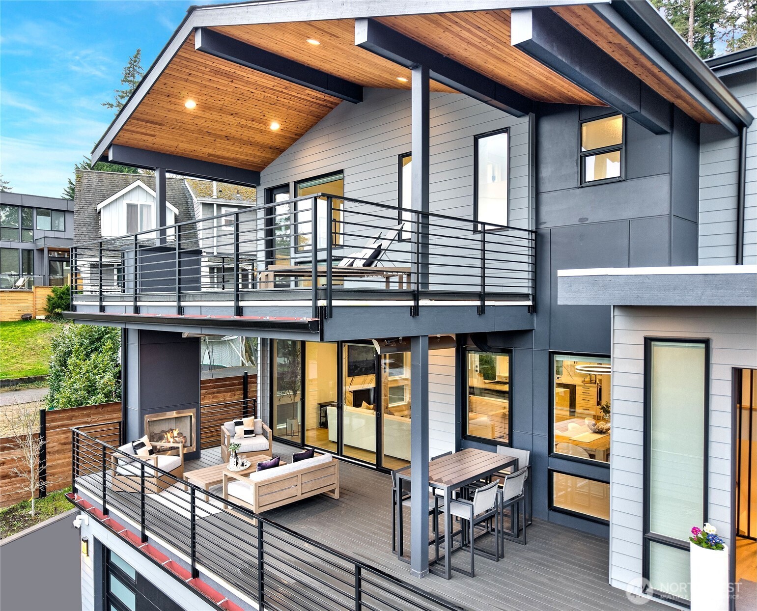 11855 89th Place NE, Kirkland, WA 98034