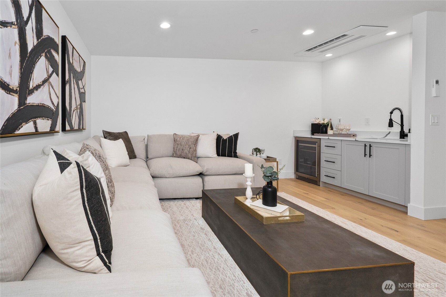 11855 89th Place NE, Kirkland, WA 98034