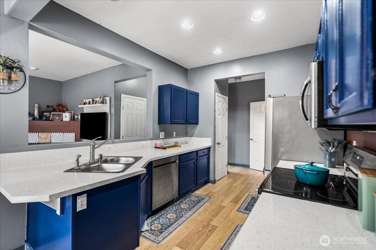 17817 36th Avenue E, Tacoma, WA 98446