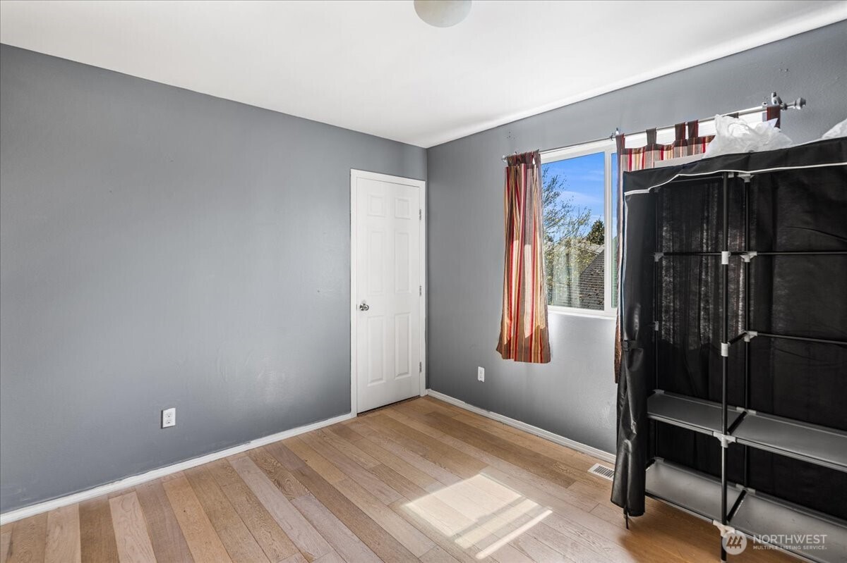 17817 36th Avenue E, Tacoma, WA 98446