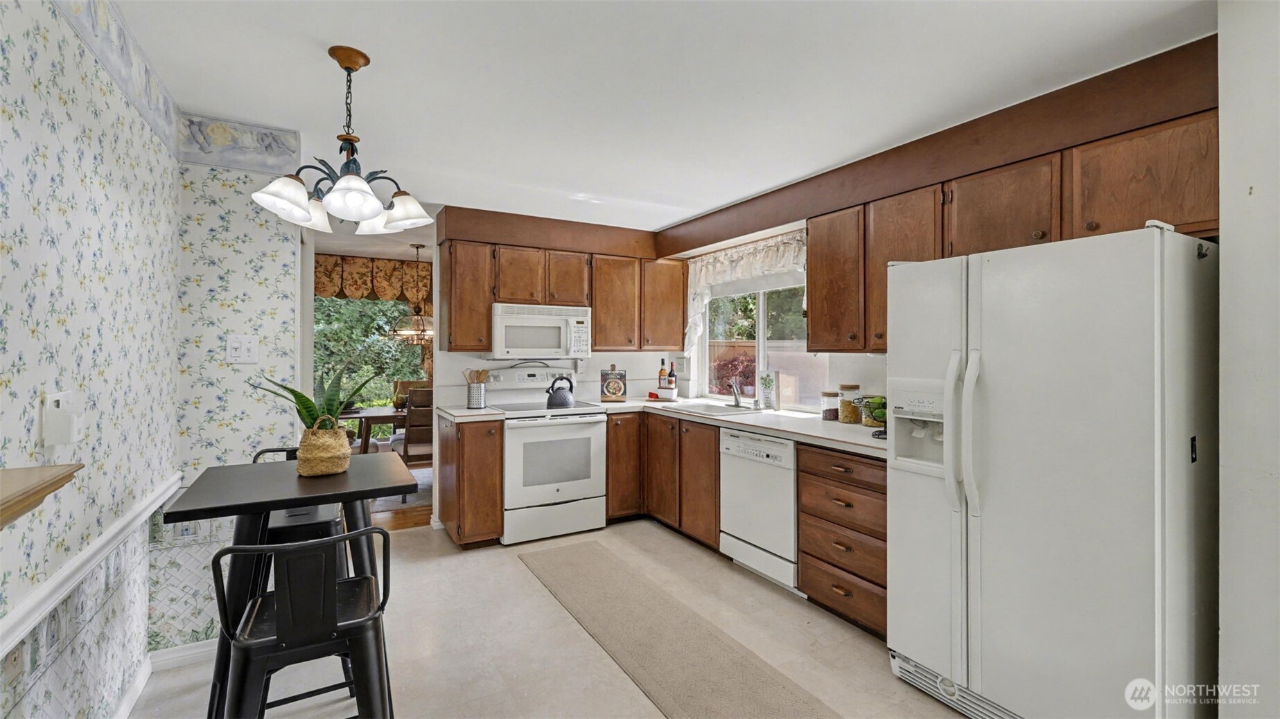 2618 168th Place NE, Bellevue, WA 98008