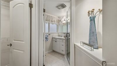 2618 168th Place NE, Bellevue, WA 98008 - Photo 15