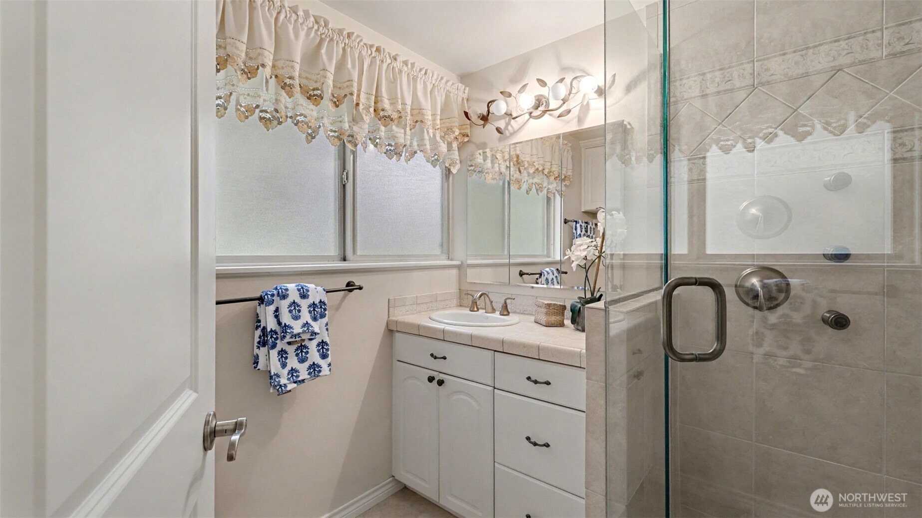 2618 168th Place NE, Bellevue, WA 98008