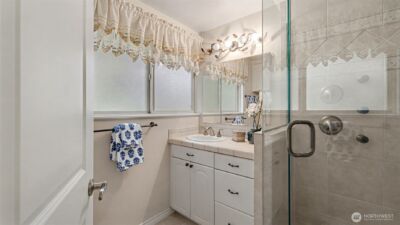 2618 168th Place NE, Bellevue, WA 98008 - Photo 16
