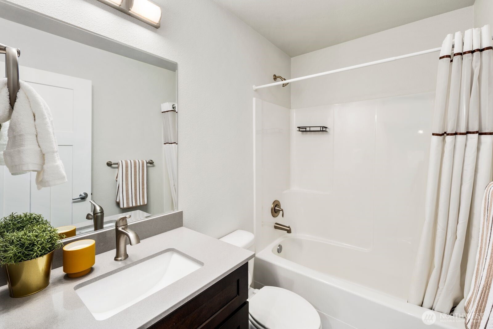 2720 Callow Road #B, Lake Stevens, WA 98258