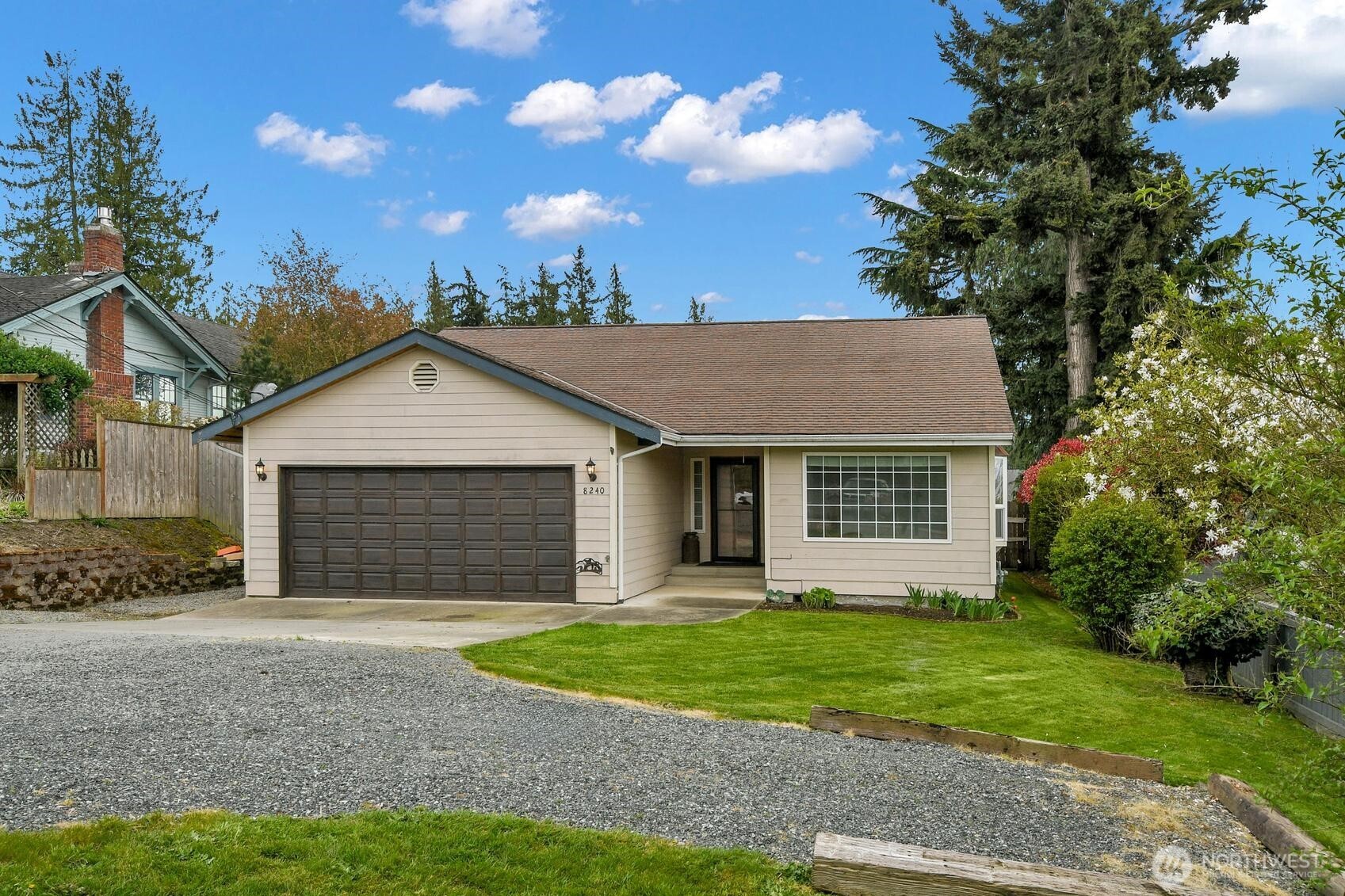 8240 Cedarhome Drive , Stanwood, WA 98292