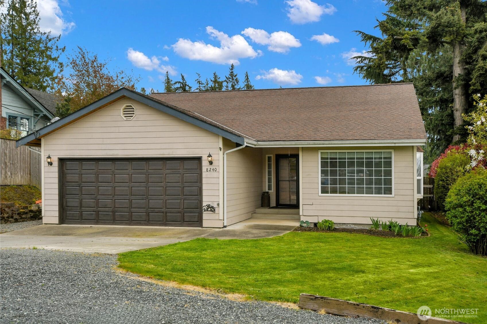 8240 Cedarhome Drive , Stanwood, WA 98292