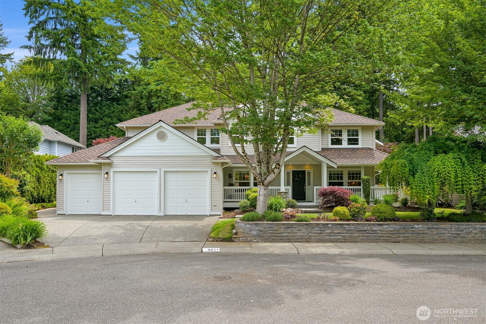 15211 SE 12th Drive , Mill Creek, WA 98012