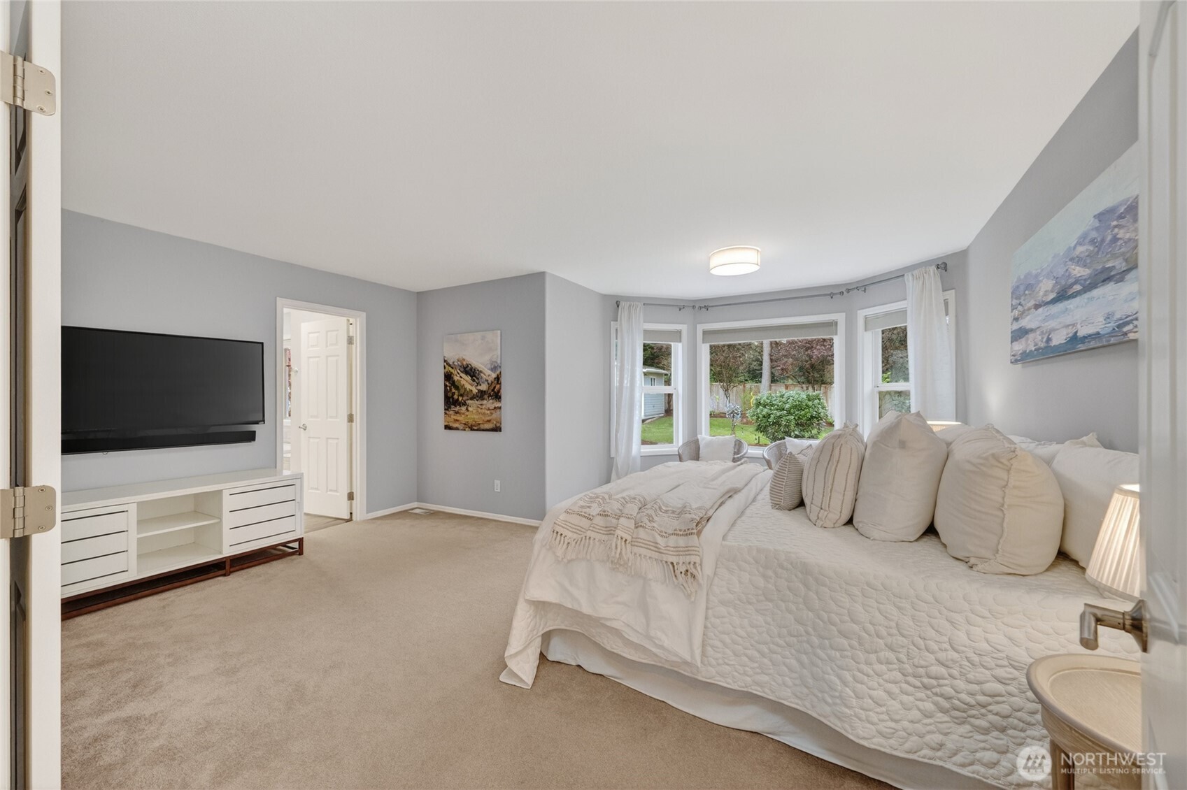 15211 SE 12th Drive , Mill Creek, WA 98012