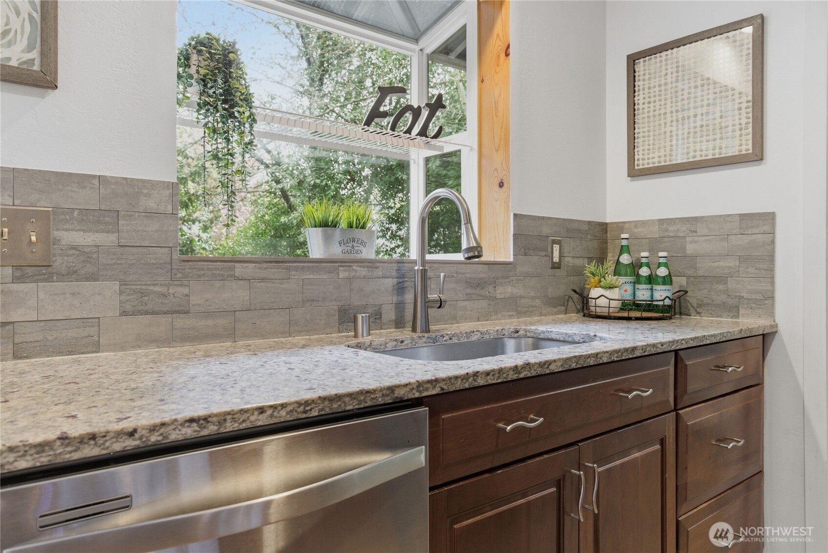 22421 18th Avenue SE, Bothell, WA 98021