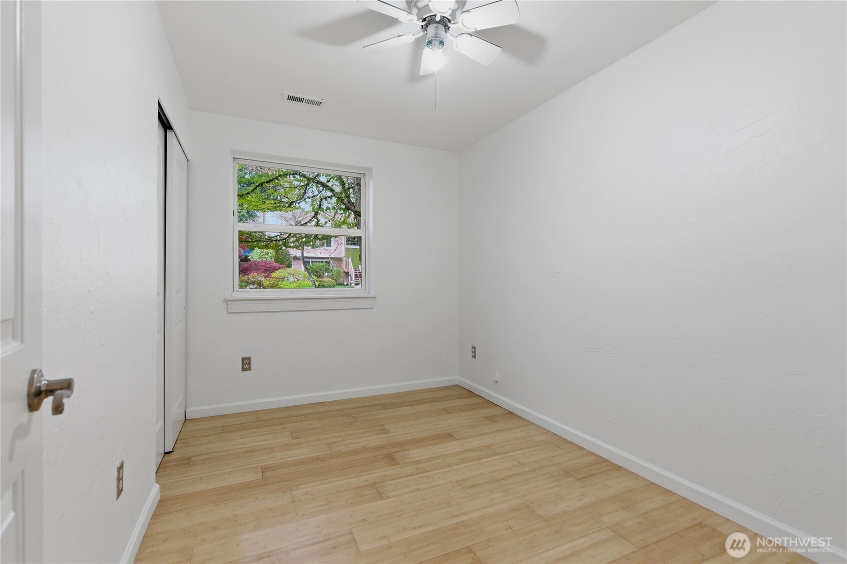 22421 18th Avenue SE, Bothell, WA 98021