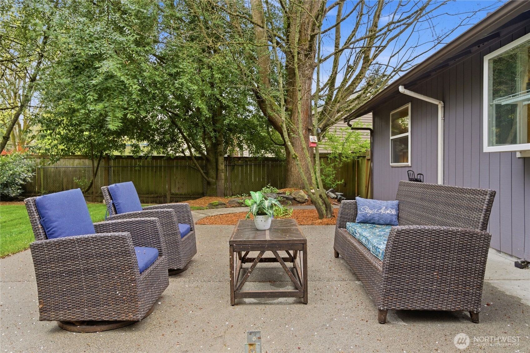 22421 18th Avenue SE, Bothell, WA 98021