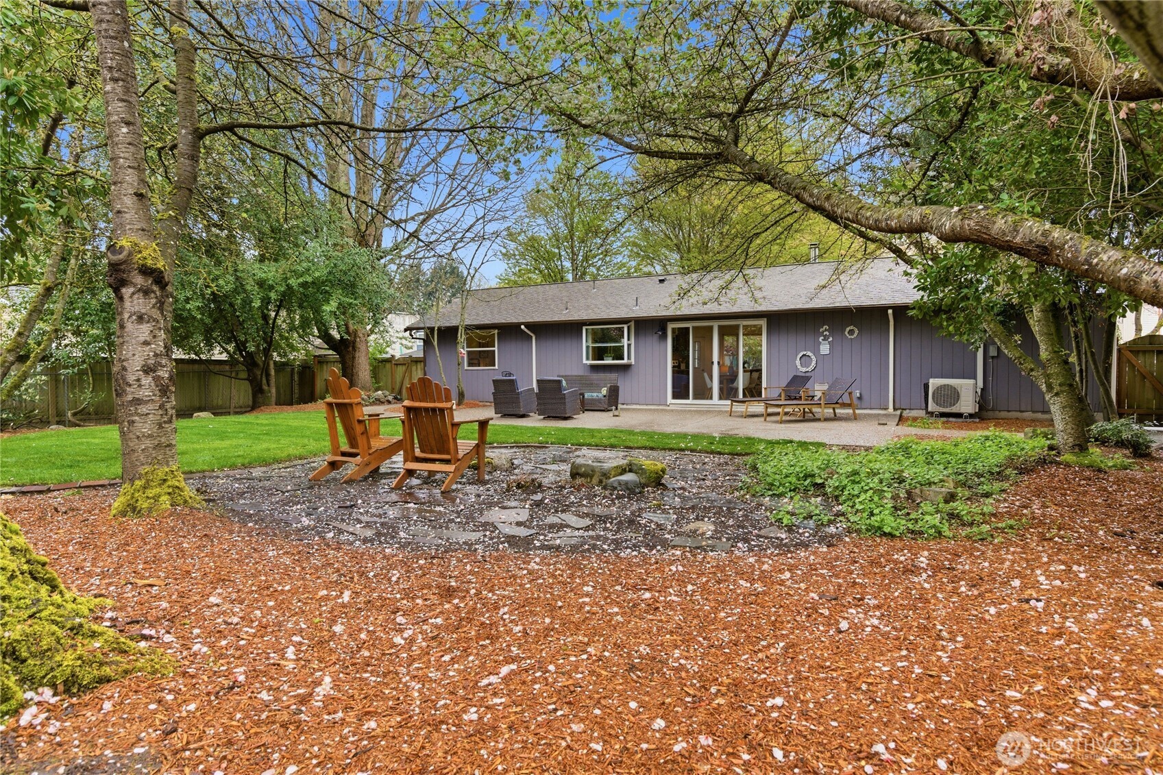 22421 18th Avenue SE, Bothell, WA 98021