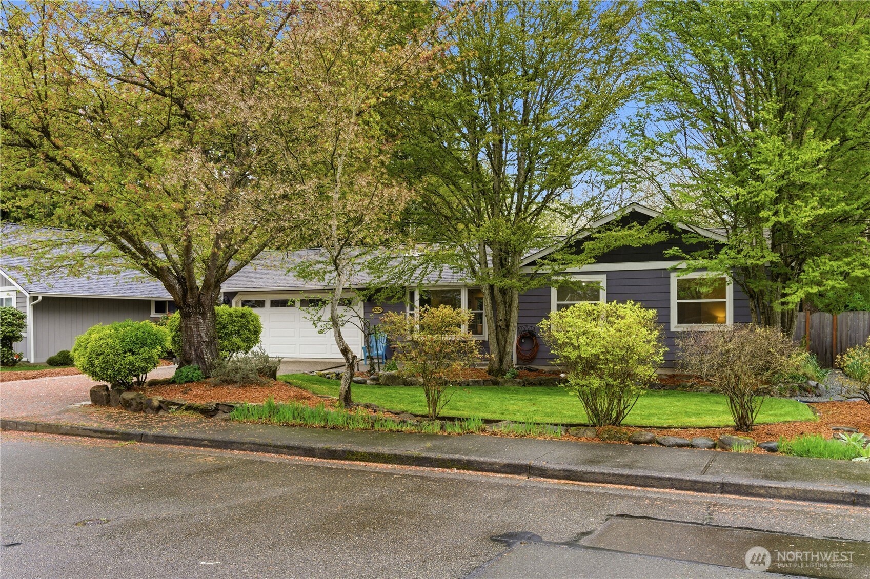 22421 18th Avenue SE, Bothell, WA 98021