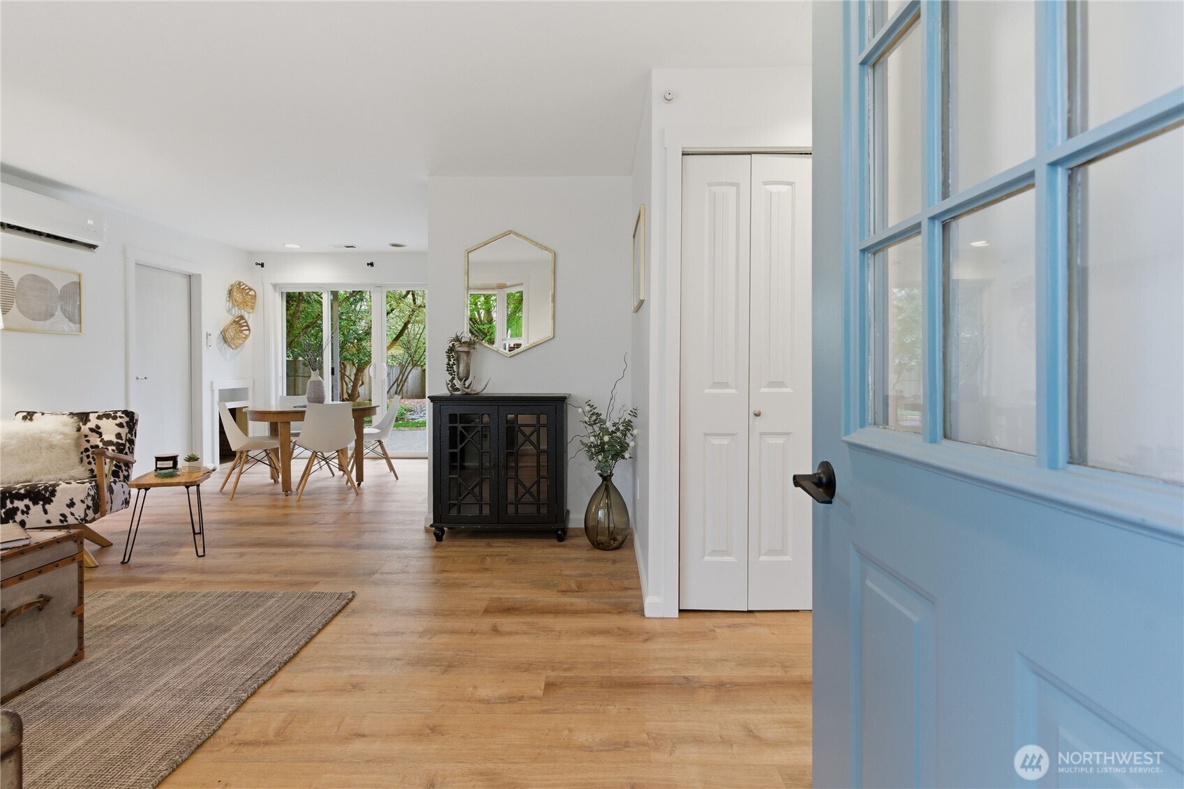 22421 18th Avenue SE, Bothell, WA 98021