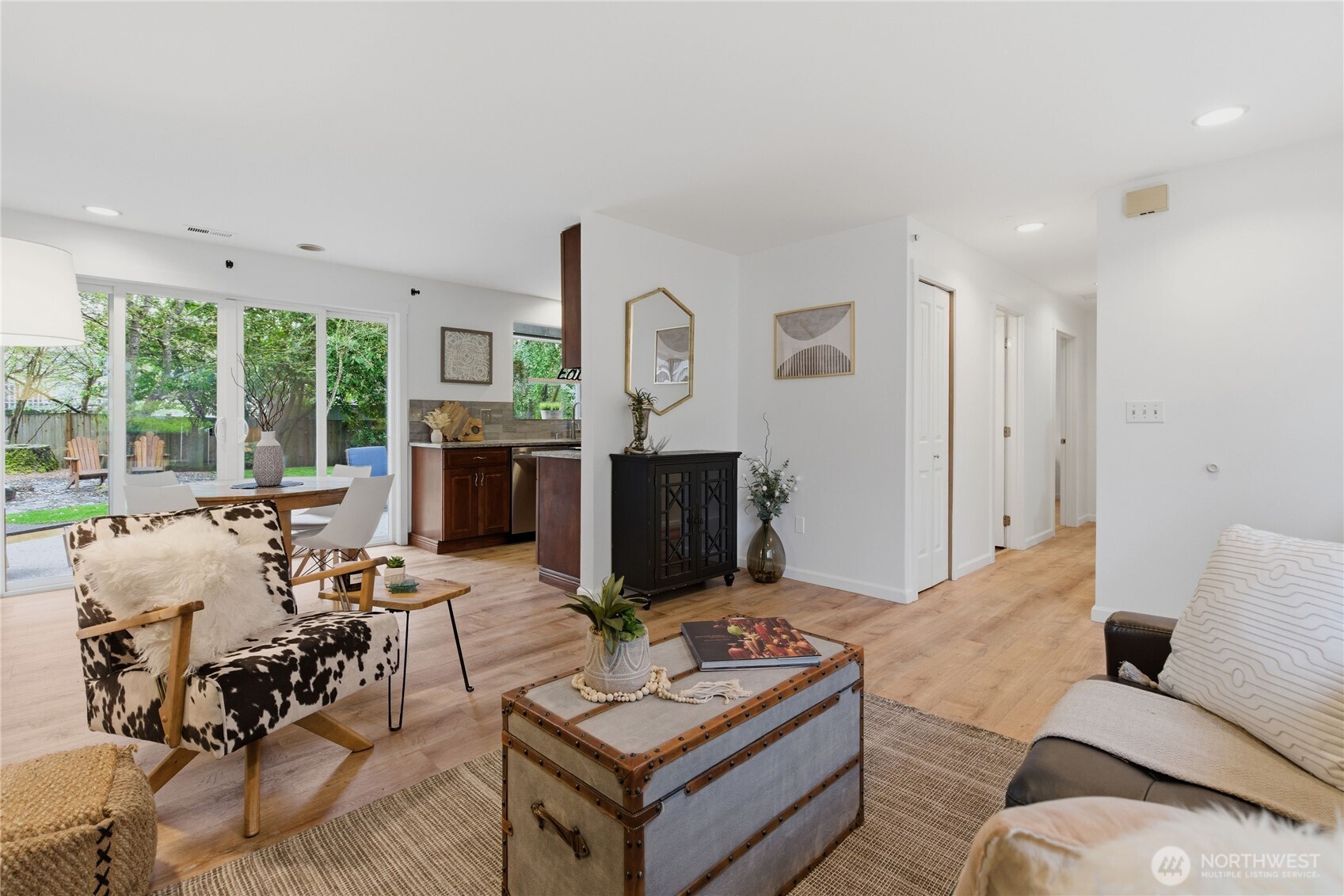 22421 18th Avenue SE, Bothell, WA 98021