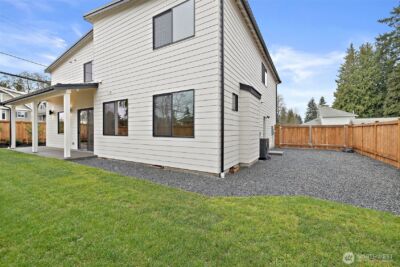 23708 84th Avenue W, Edmonds, WA 98026 - Photo 35