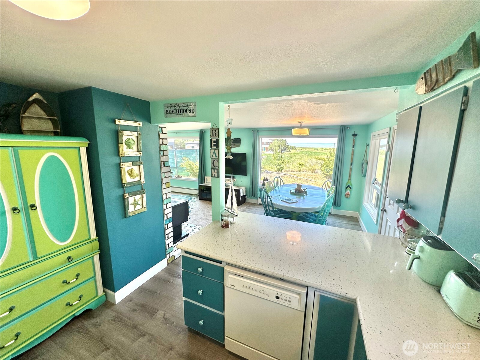 15217 Pacific Way , Long Beach, WA 98631