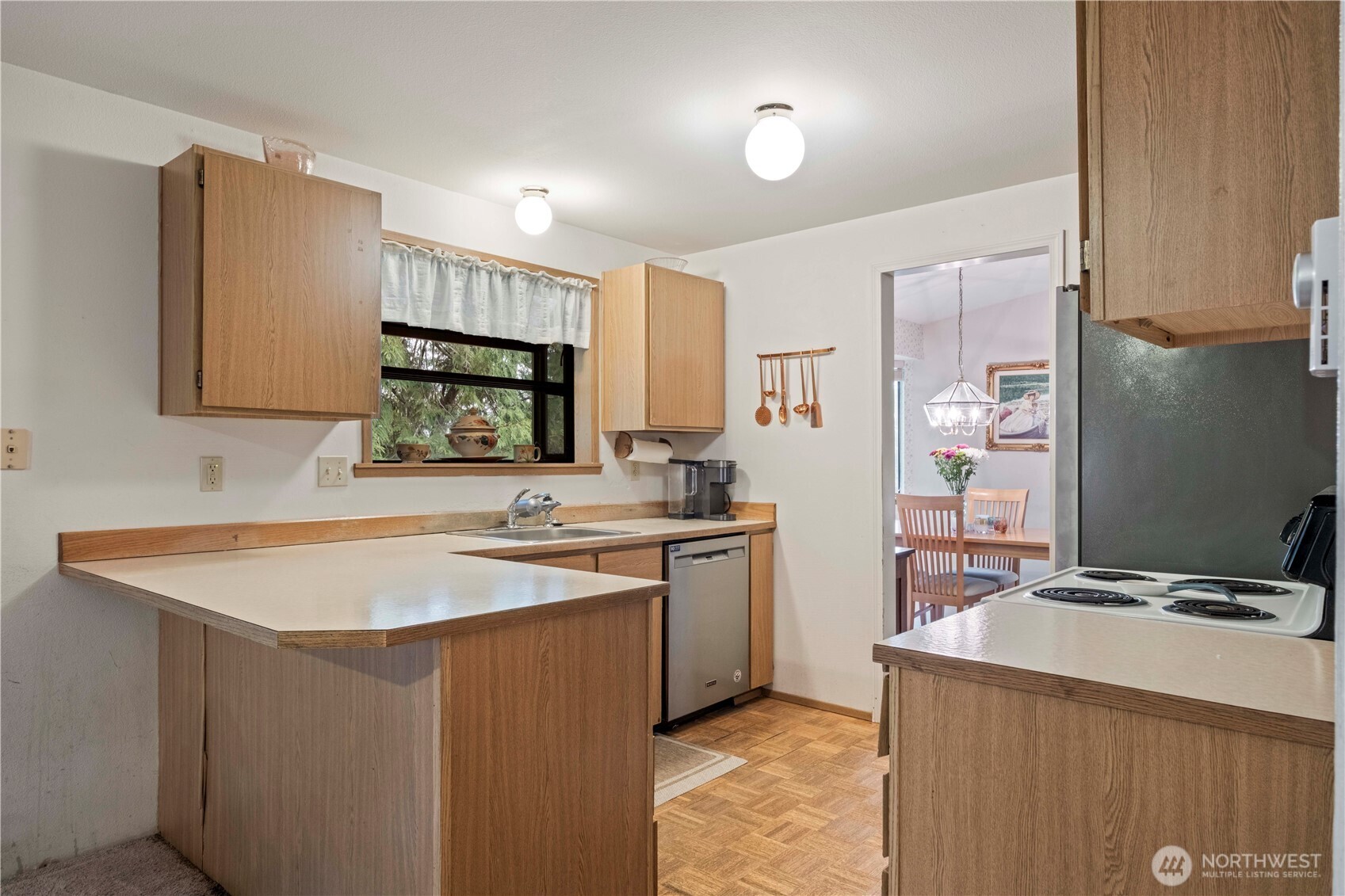 22456 NE 18th Street , Sammamish, WA 98074