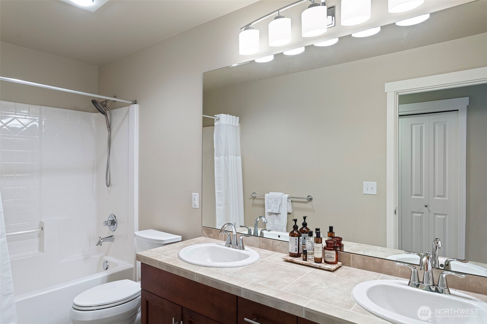 21614 36th Drive SE, Bothell, WA 98021