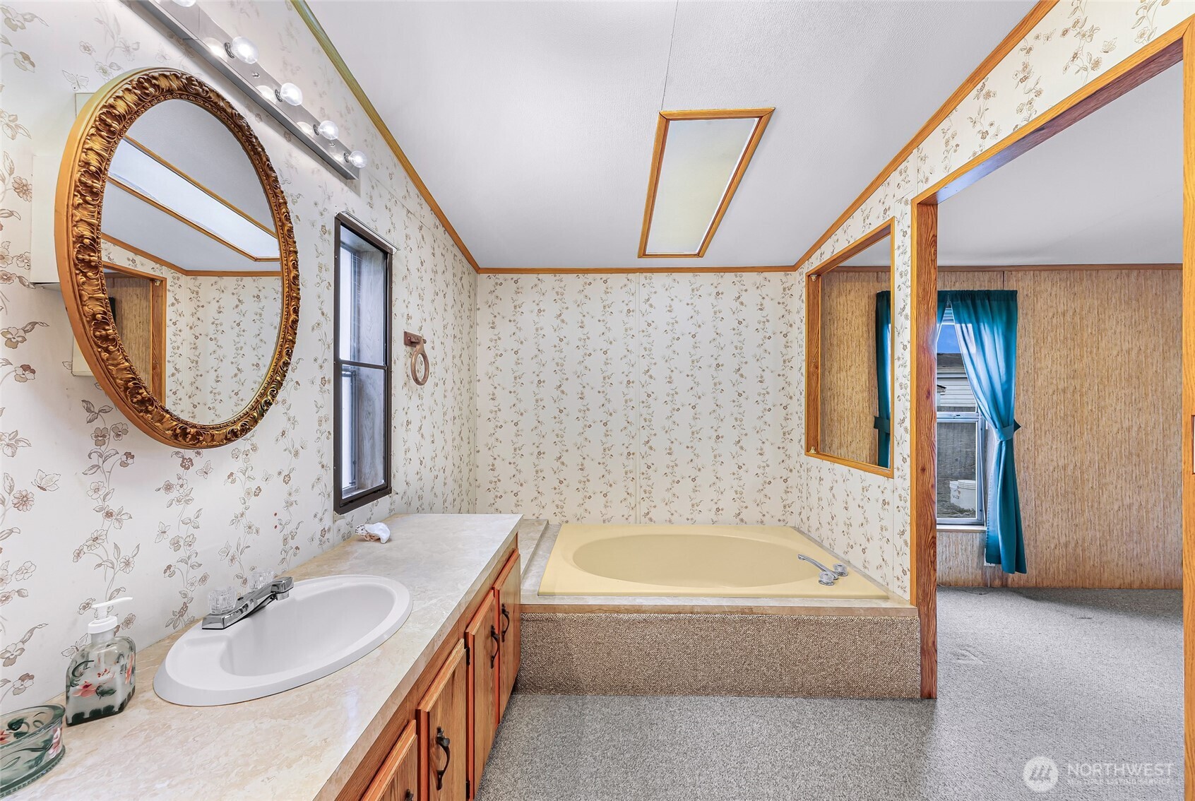 1710 N 33rd Place , Mount Vernon, WA 98273