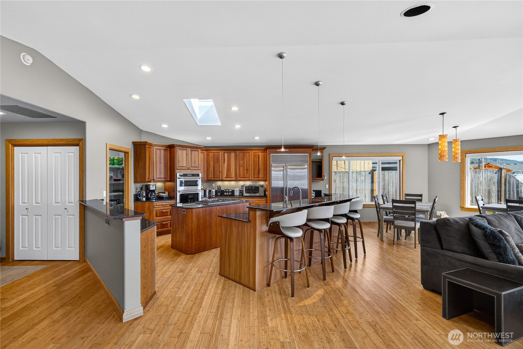 5309 Doon Way , Anacortes, WA 98221-2913