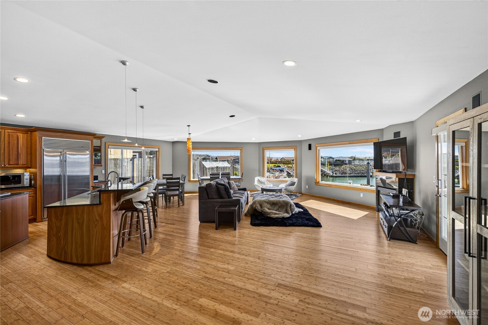 5309 Doon Way , Anacortes, WA 98221-2913