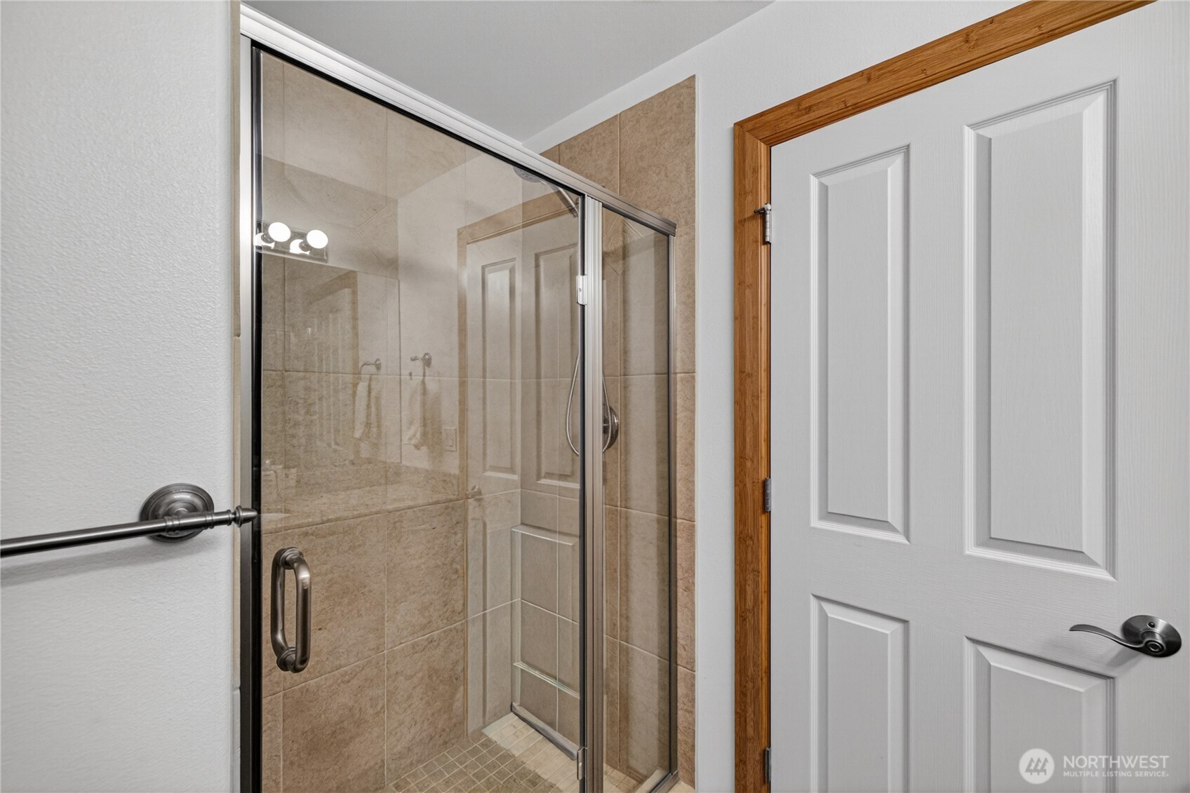 5309 Doon Way , Anacortes, WA 98221-2913