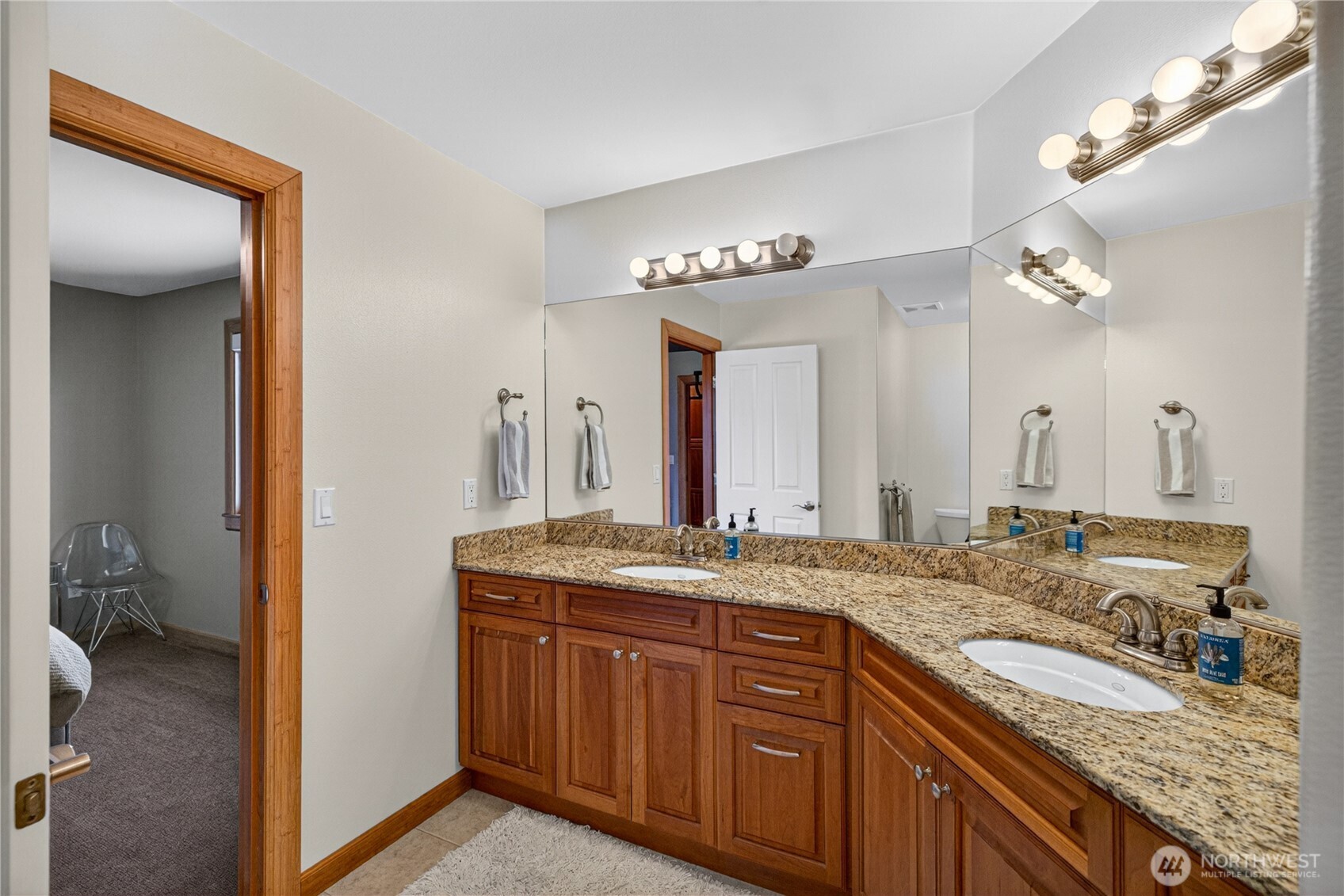5309 Doon Way , Anacortes, WA 98221-2913