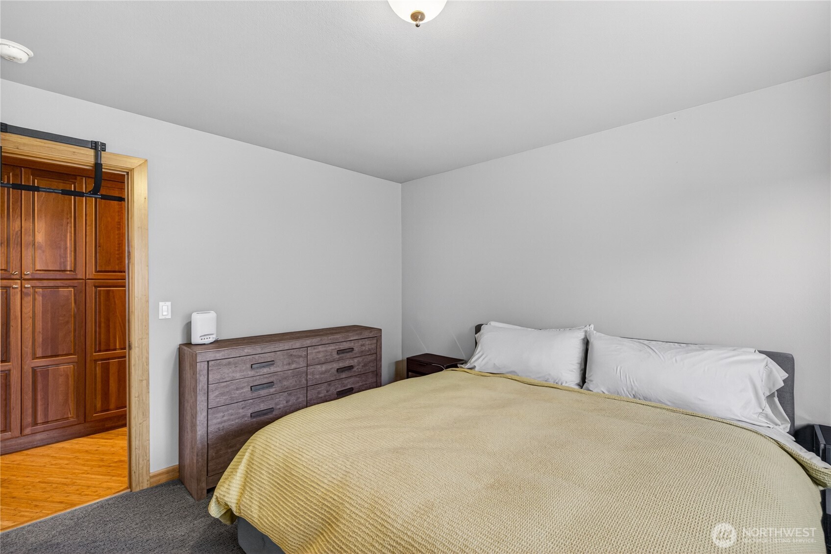 5309 Doon Way , Anacortes, WA 98221-2913