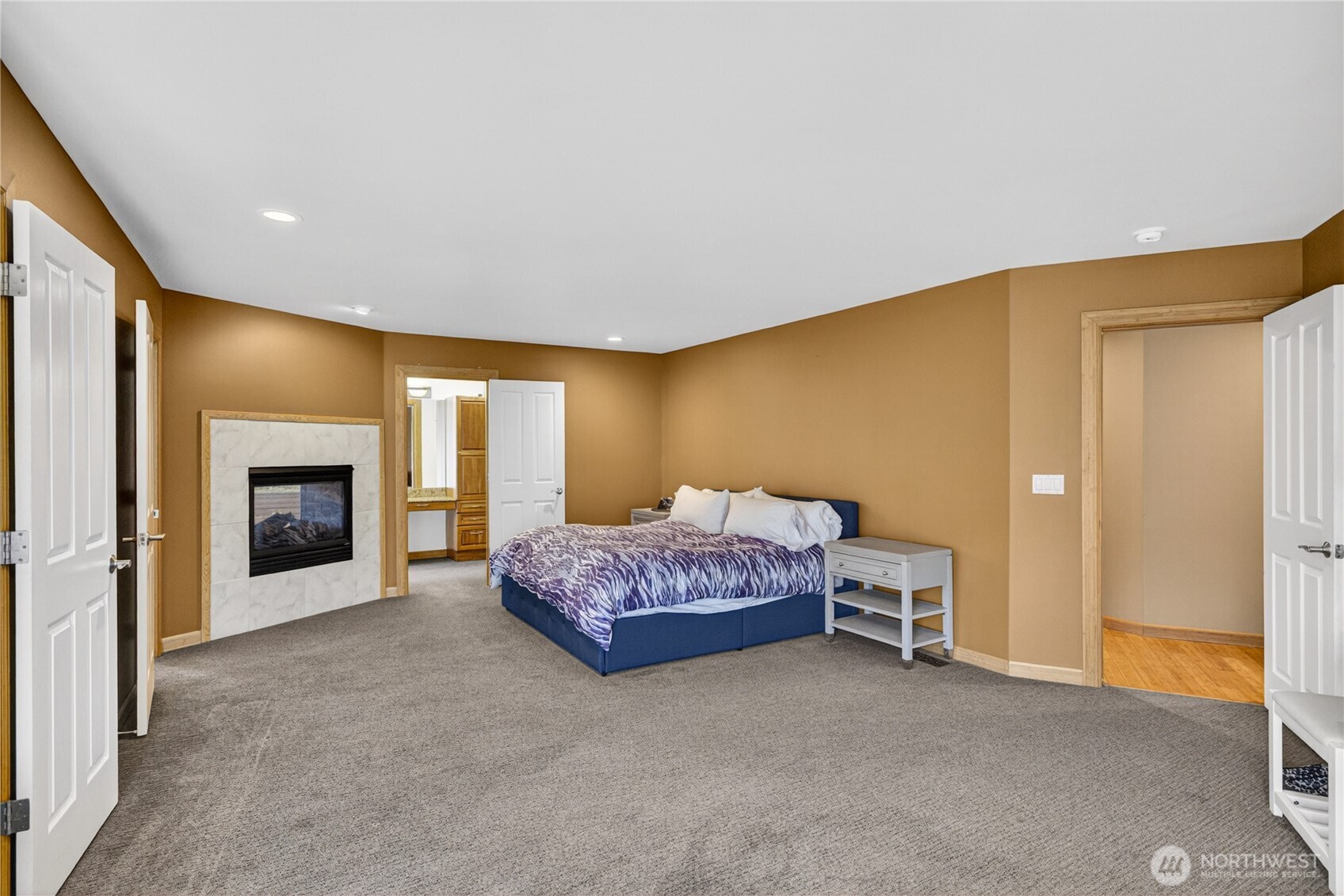 5309 Doon Way , Anacortes, WA 98221-2913