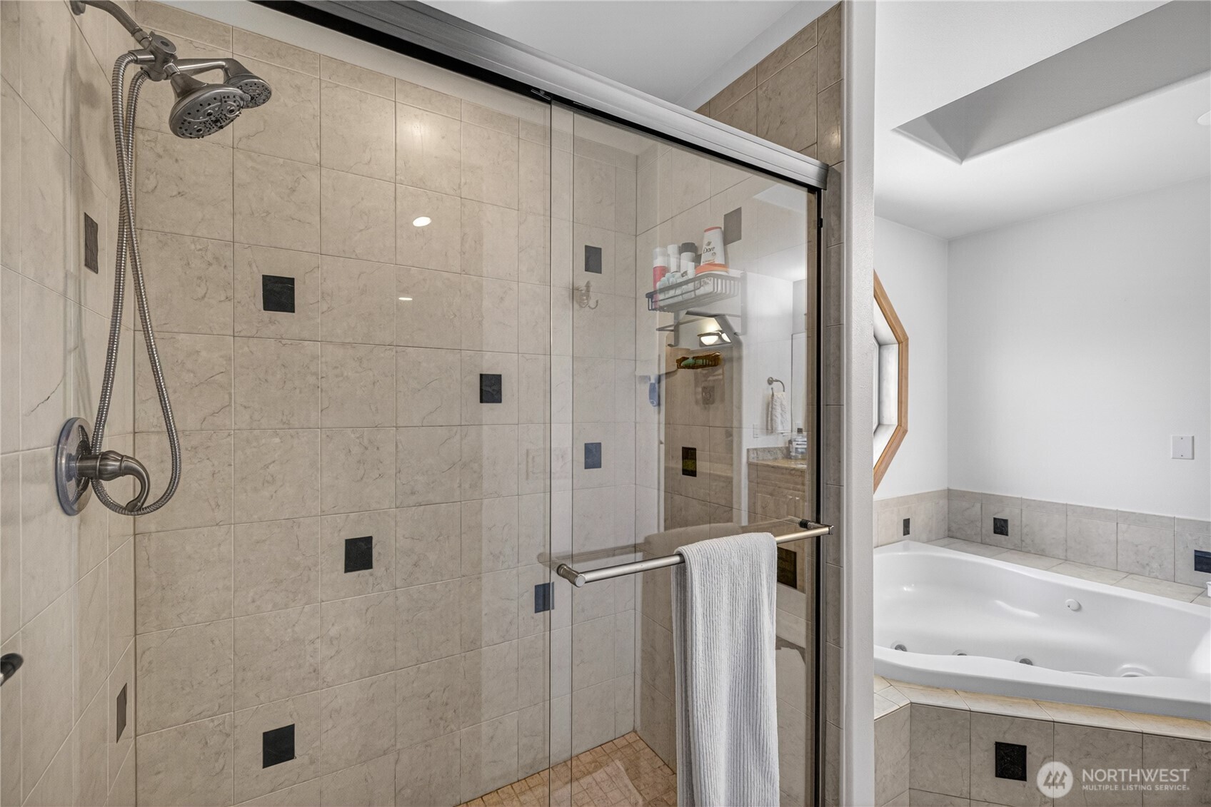 5309 Doon Way , Anacortes, WA 98221-2913