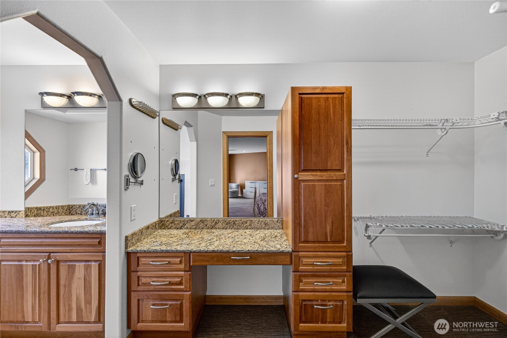 5309 Doon Way , Anacortes, WA 98221-2913