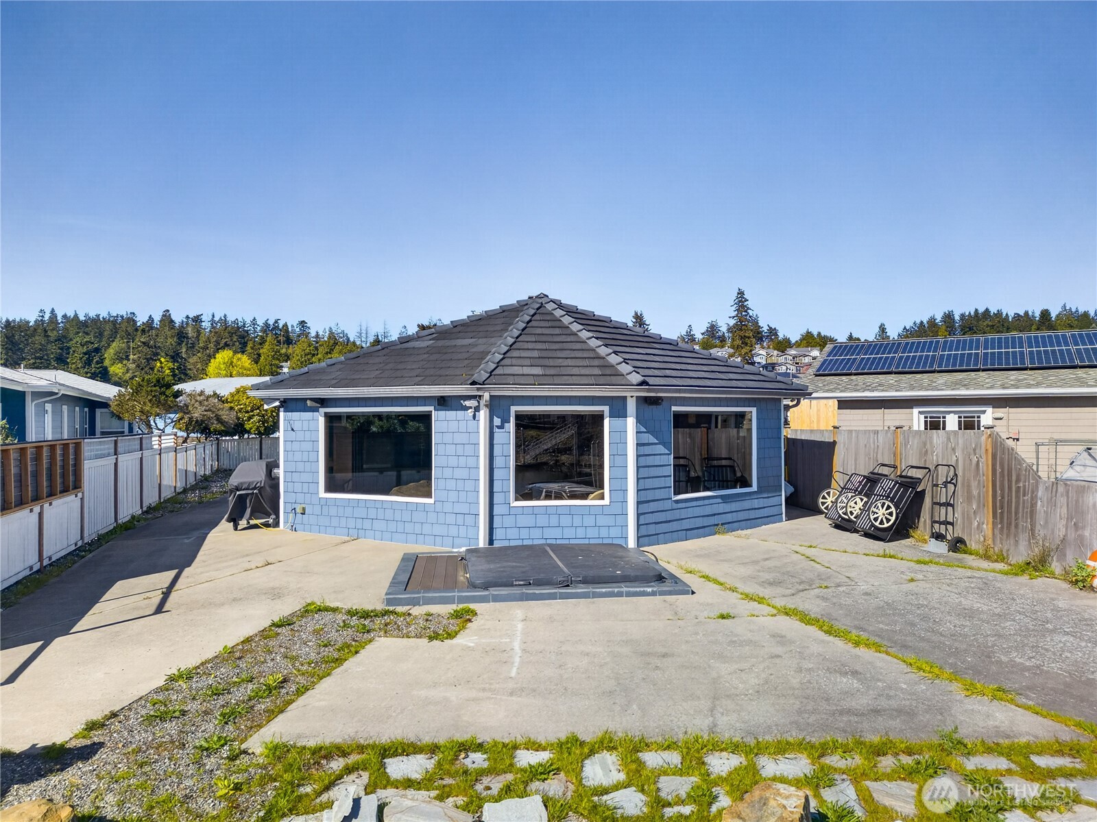 5309 Doon Way , Anacortes, WA 98221-2913