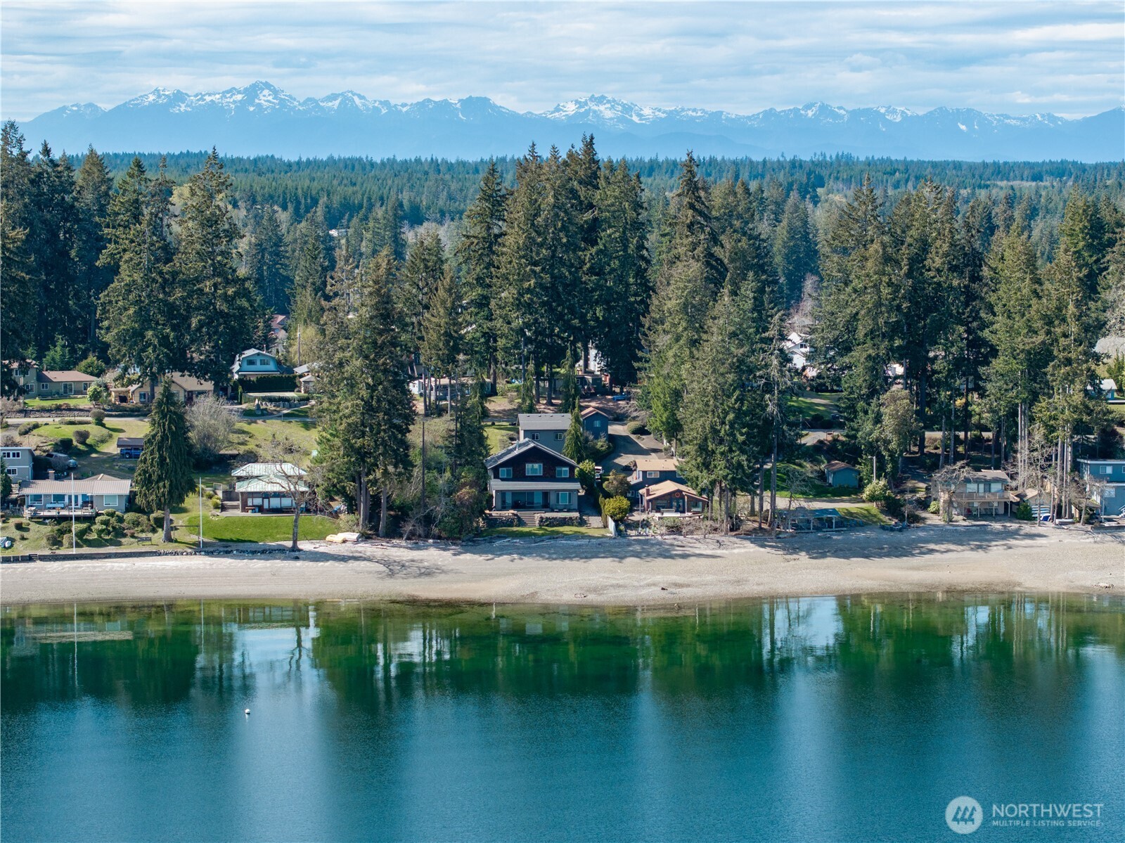 630 E Treasure Island Drive , Allyn, WA 98524