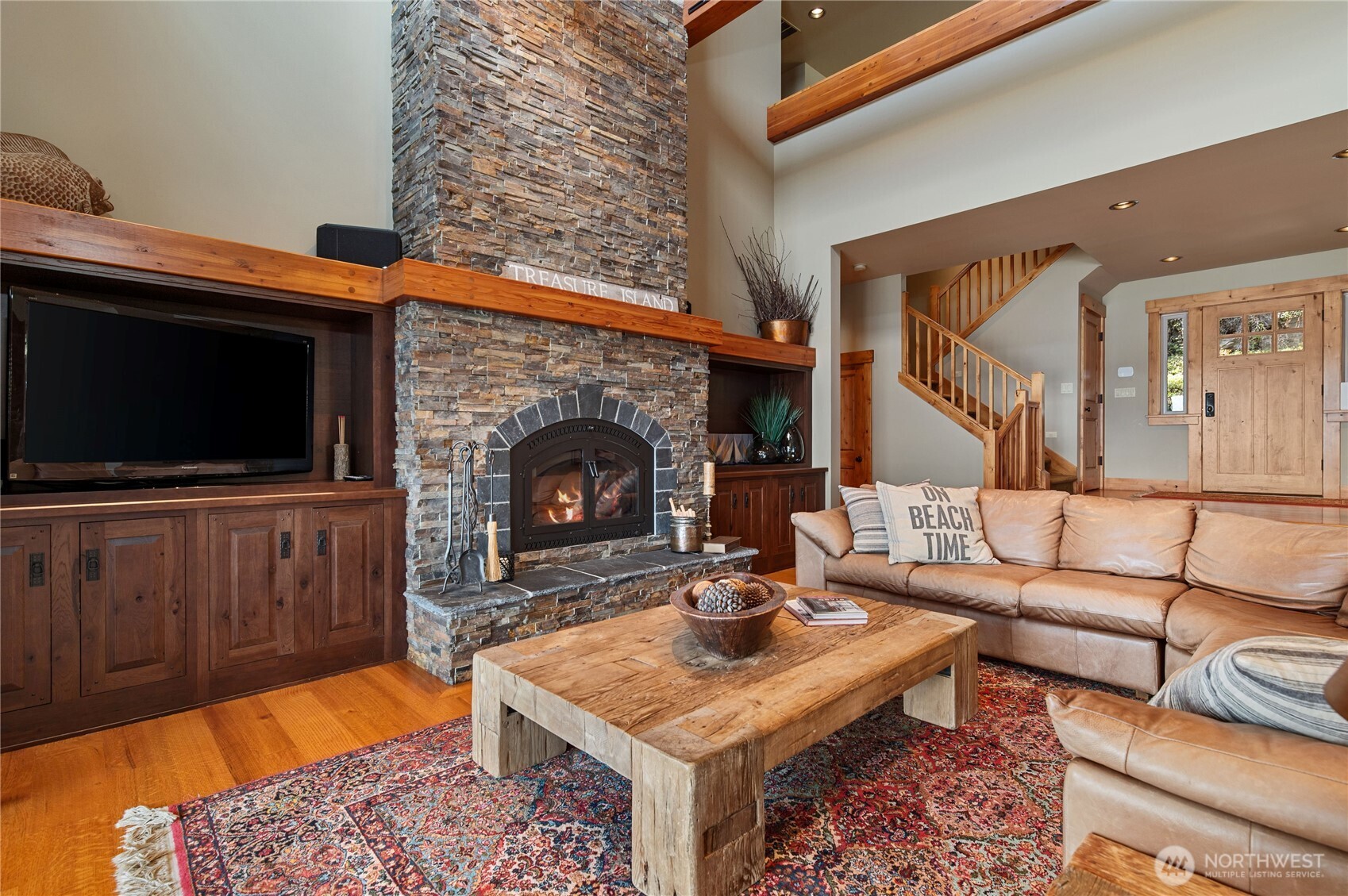 630 E Treasure Island Drive , Allyn, WA 98524