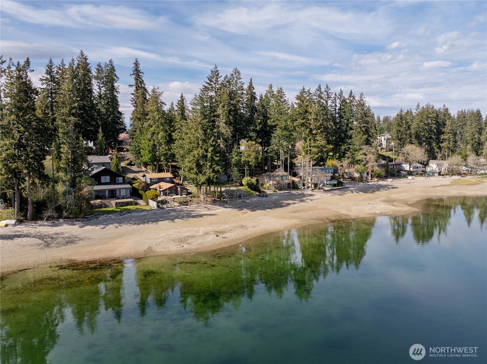 630 E Treasure Island Drive , Allyn, WA 98524