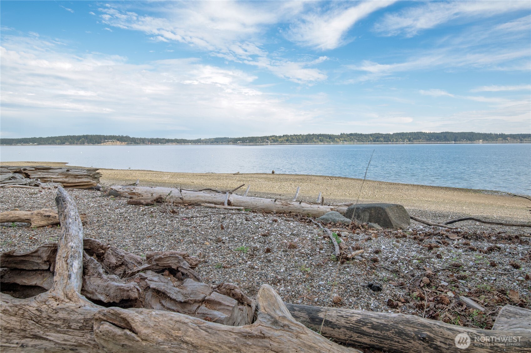 630 E Treasure Island Drive , Allyn, WA 98524