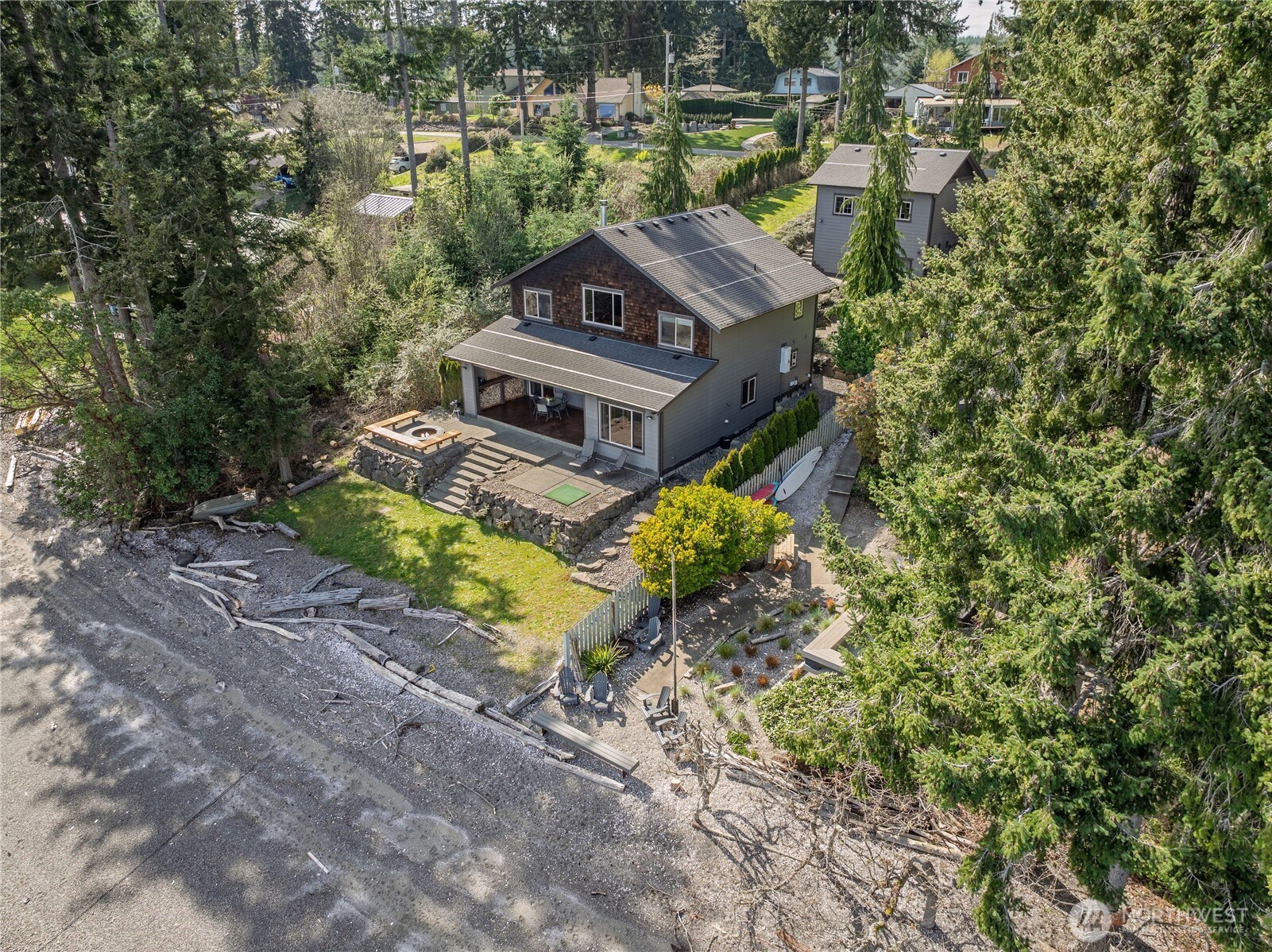 630 E Treasure Island Drive , Allyn, WA 98524