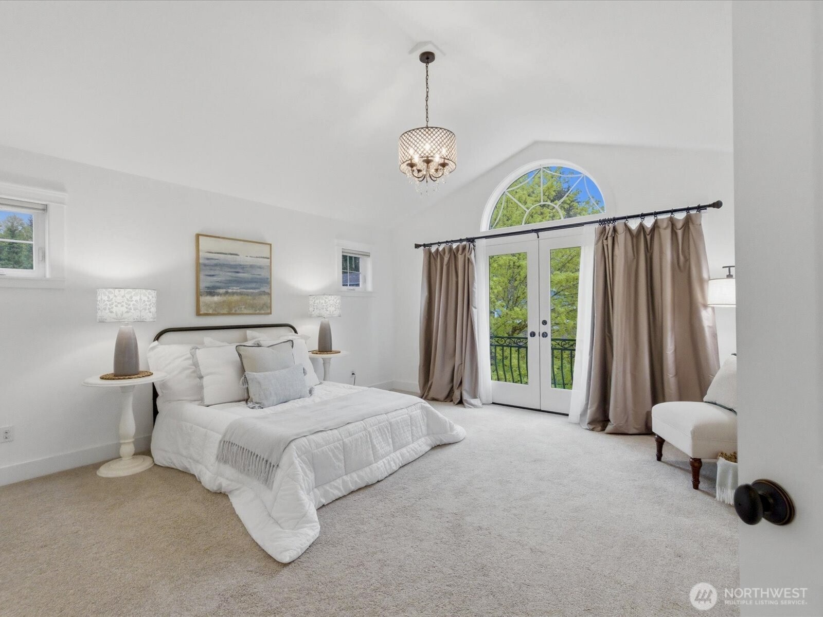 26620 NE Valley Street , Duvall, WA 98019