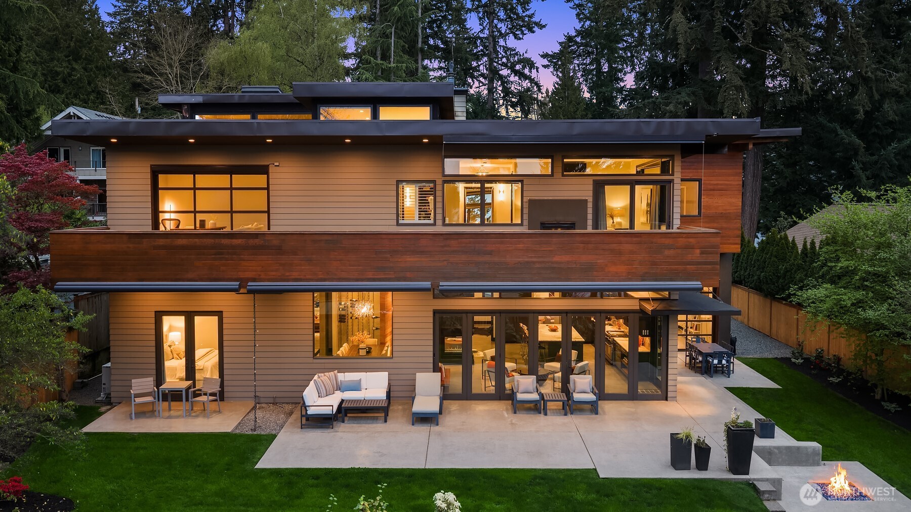10314 SE 25th Street , Bellevue, WA 98004