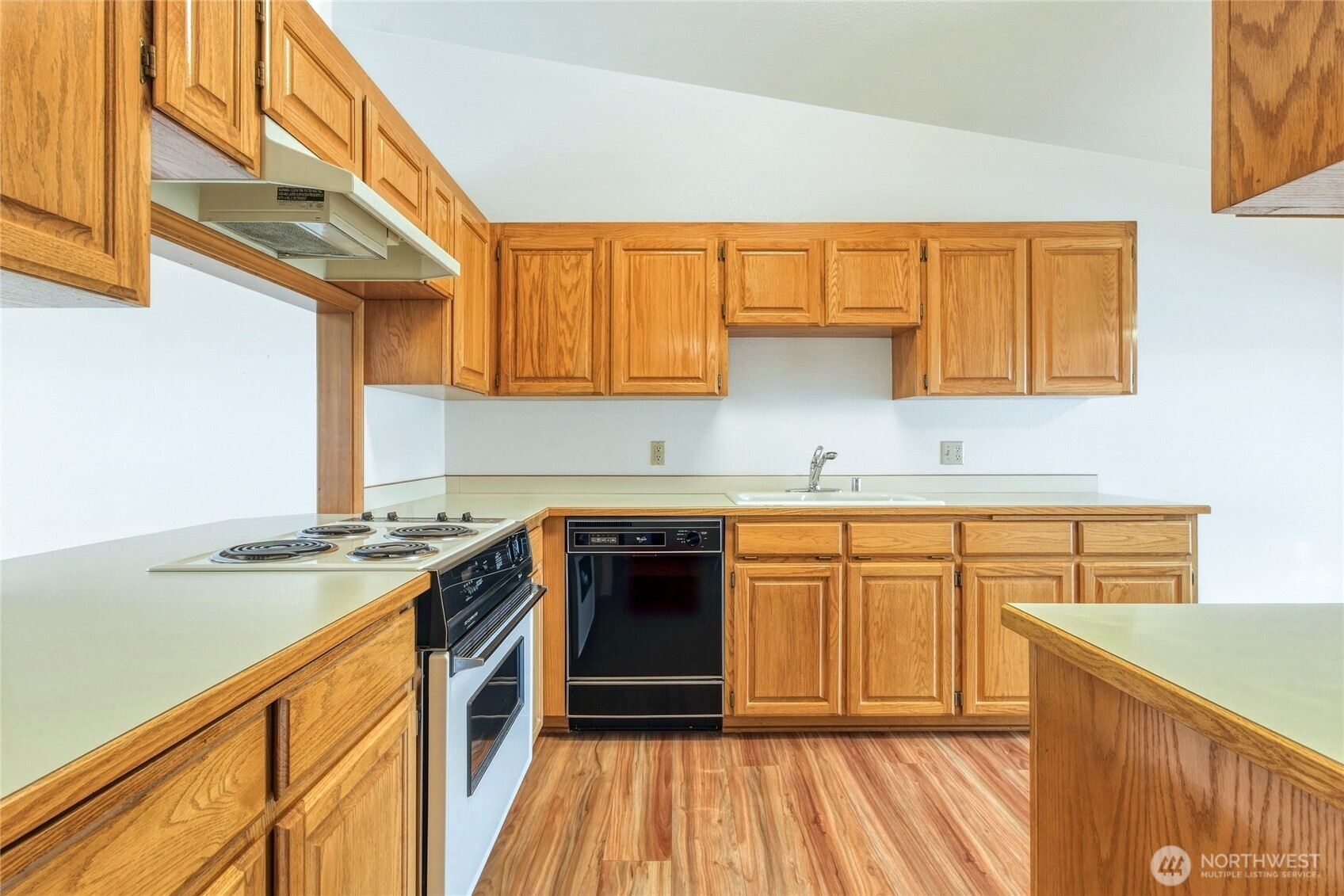 1198 Lancer Drive , Walla Walla, WA 99362