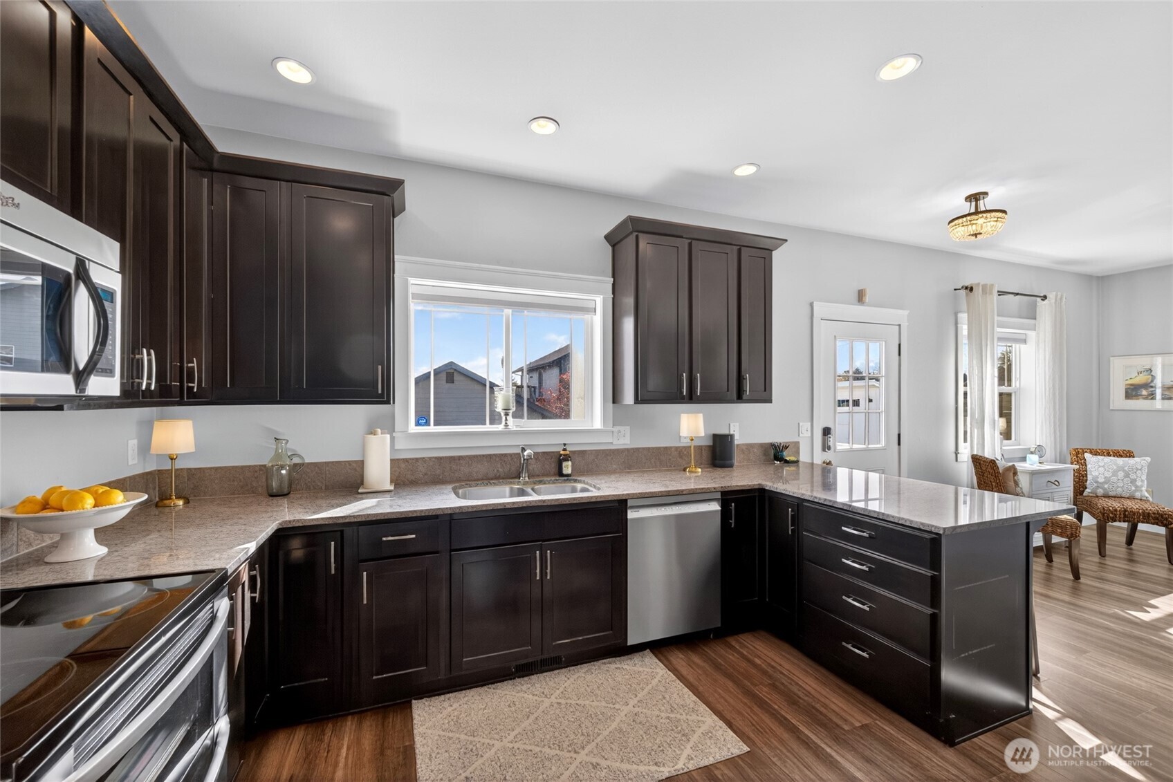 2913 K Avenue , Anacortes, WA 98221